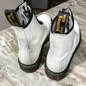 Dr Martens 1460 Pascal Lace Up Boots - White Smooth Leather/ 11822100 m_6216ea64bb5937c464f51d01.jpg main image 2